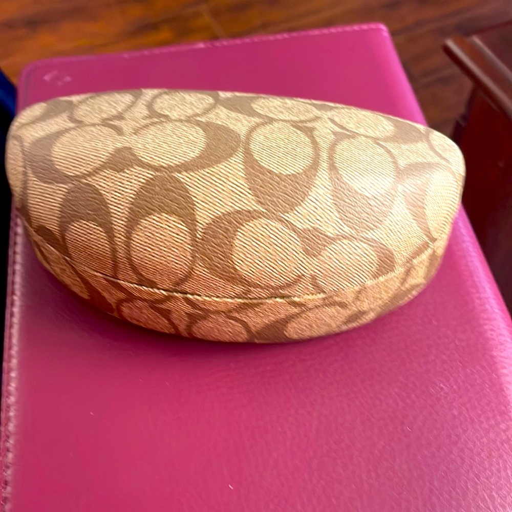 Coach Optical box